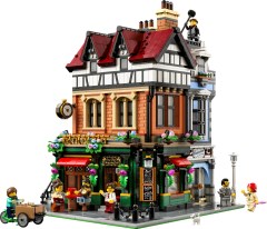 Tudor Corner (LEGO 10350)